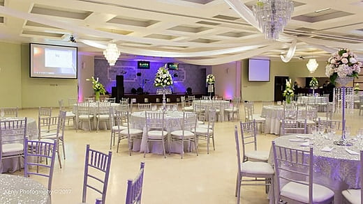 Salon Regino Castillo